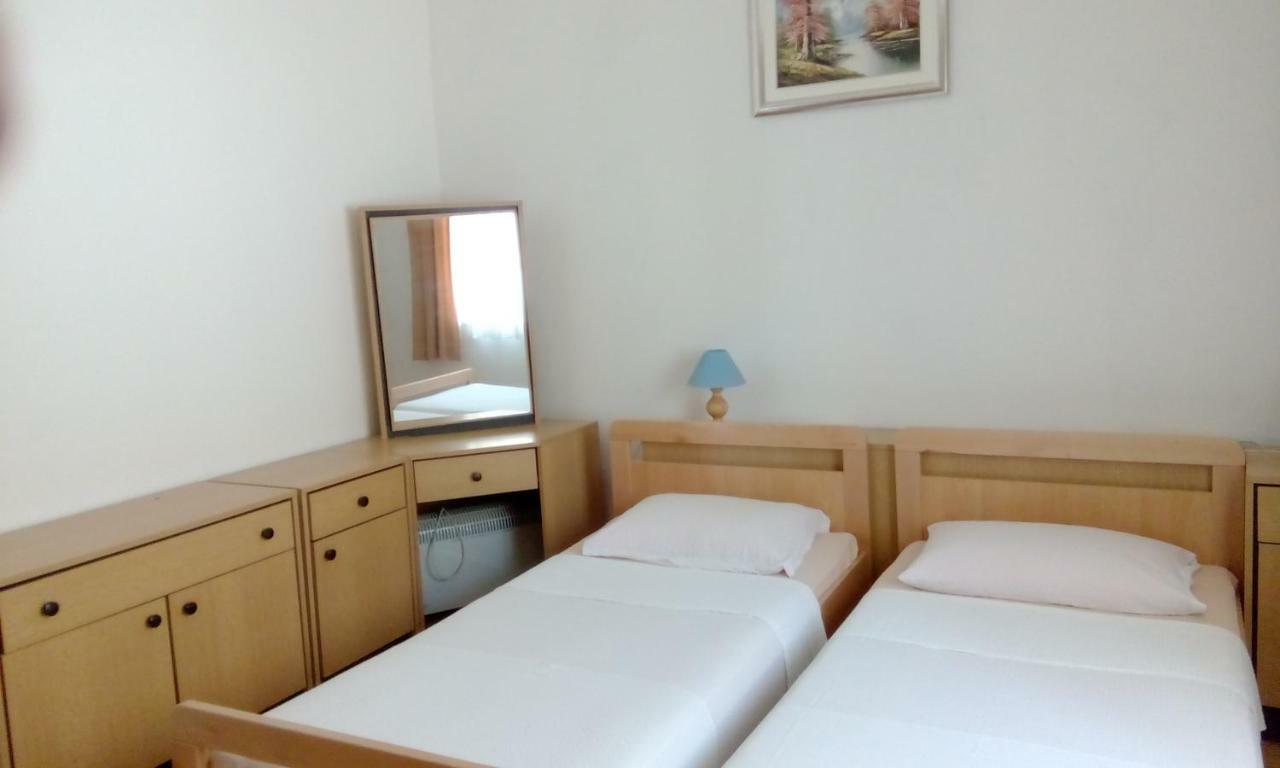Apartments Zrilic Задар Екстериор снимка