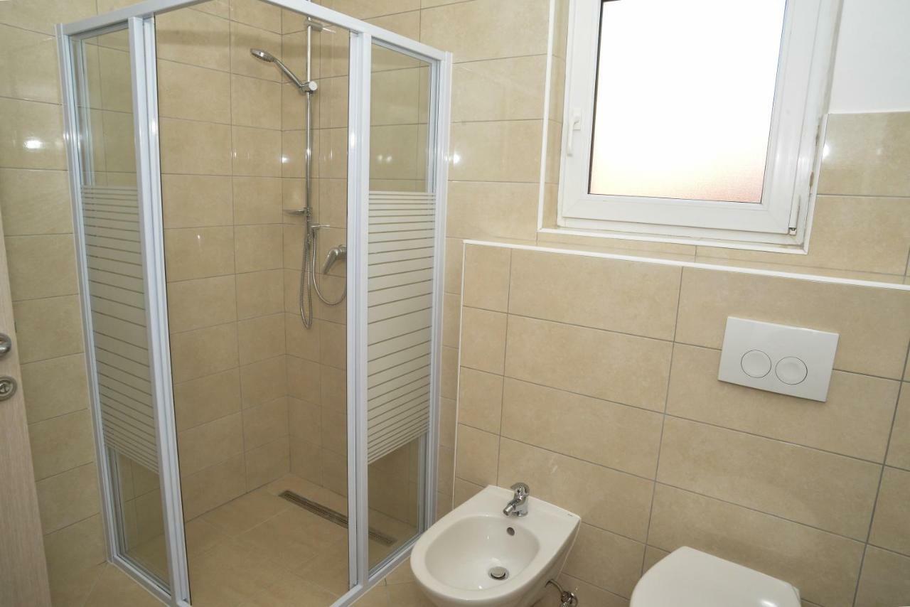 Apartments Zrilic Задар Екстериор снимка